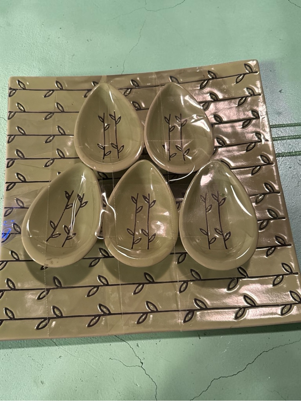 Apple Green Leaf Ceramic Appetizer Set